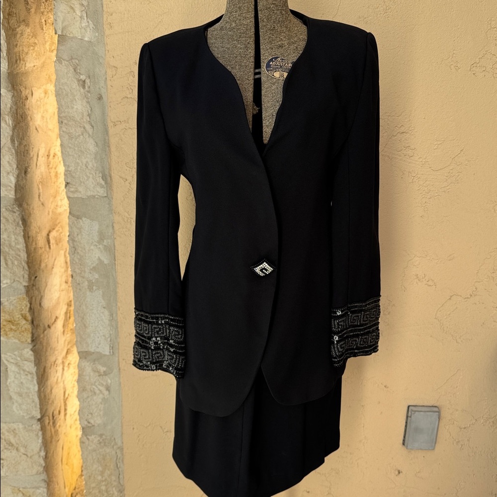 Vintage Spenser Jeremy Black Beaded and Sequin Sleeve Jacket and Skirt Suit Sz 8